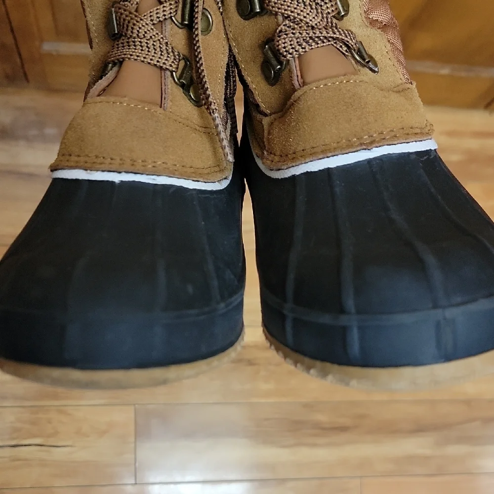 Khombu Size 9 Daisy Ankle Faux Fur-Lined Winter Duck Boots